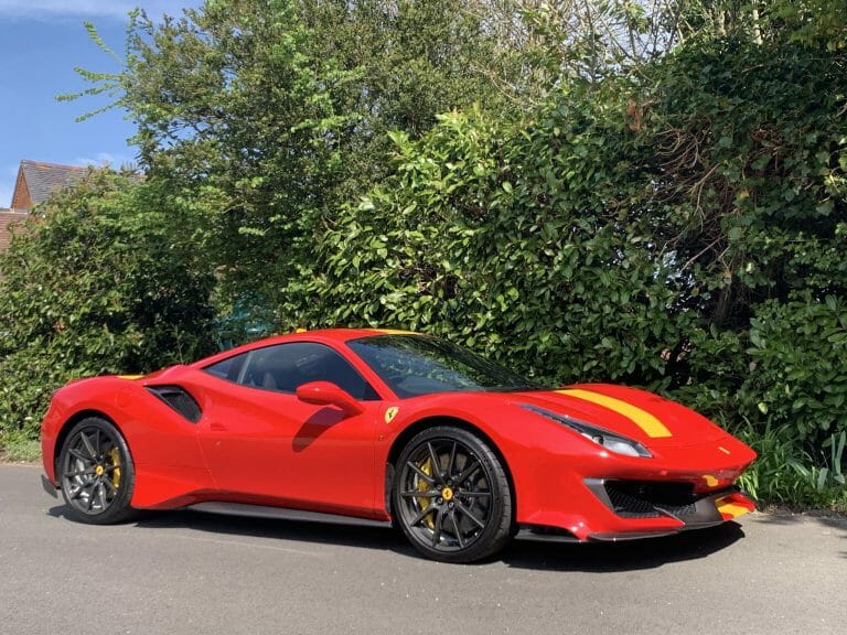 Ferrari 488 Pista, Front Suspension lifter, Carbon Fibre Wheels 2019