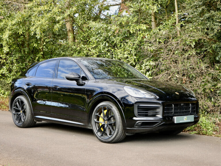 Porsche Cayenne 3.0litre V6 Coupe with Lightweight Package