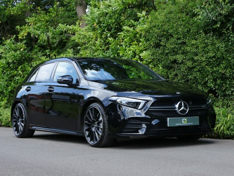 Mercedes A35 AMG 4-Matic Night Pack 2019 (69)