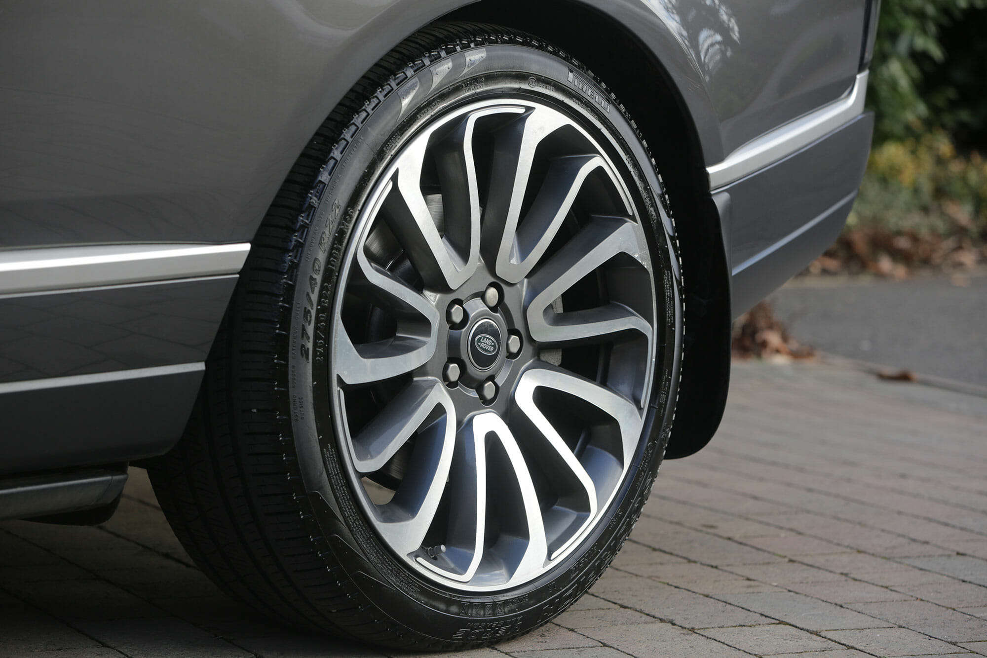 Range Rover Autobiography Rear Wheel