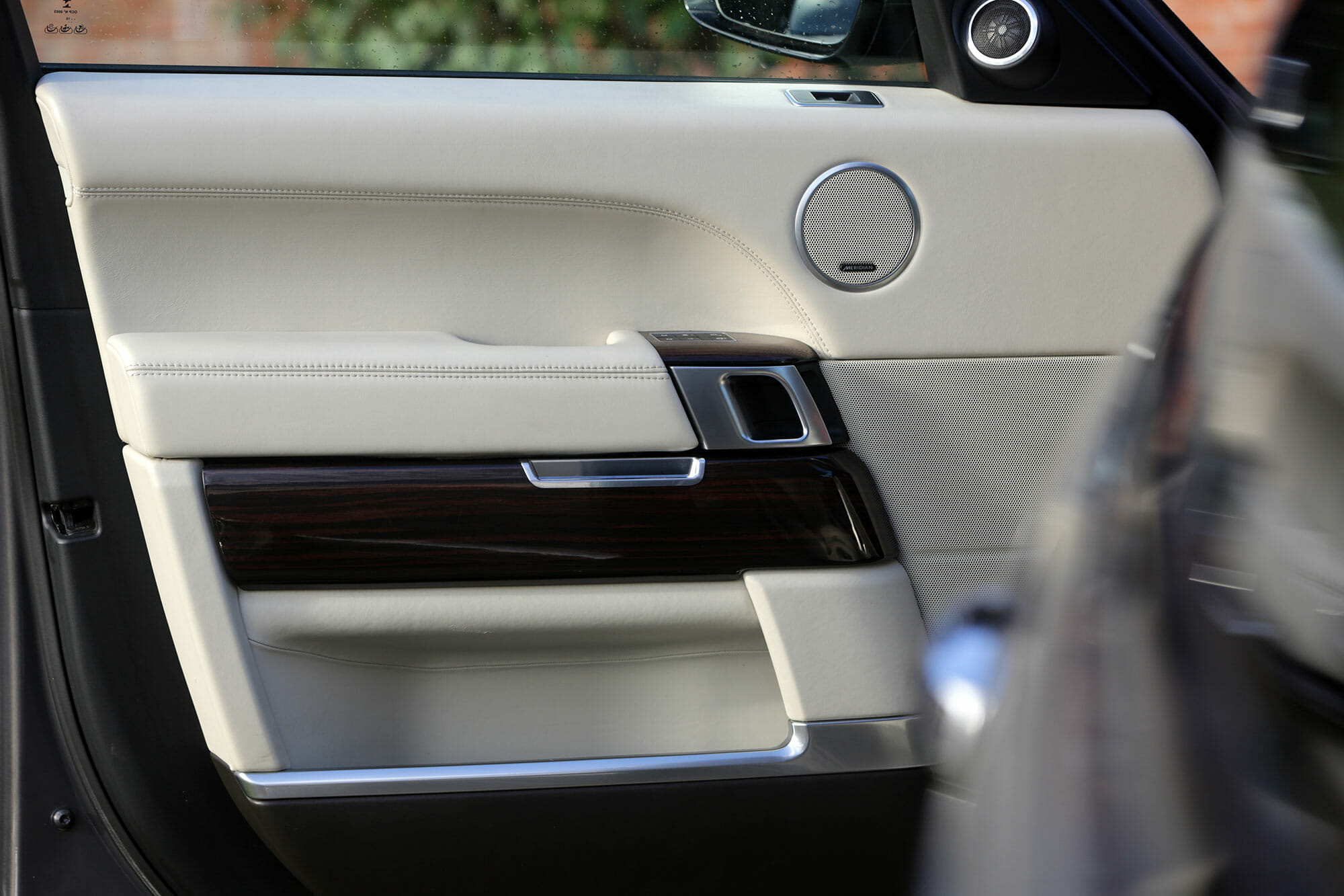 Range Rover Autobiography Door trim