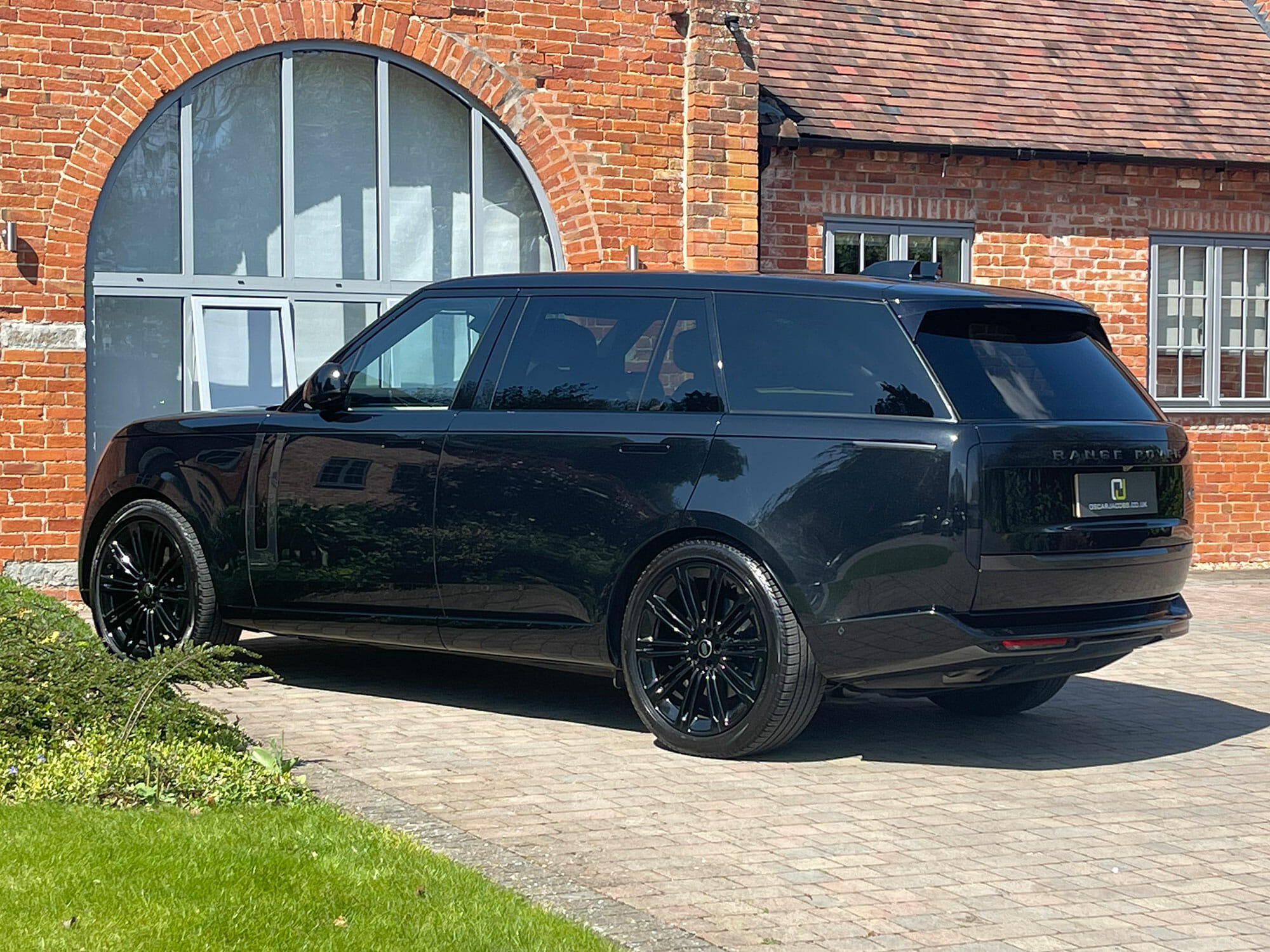 Range Rover P530 Autobiography 7 Seater Long Wheel Base Oscar Jacobs