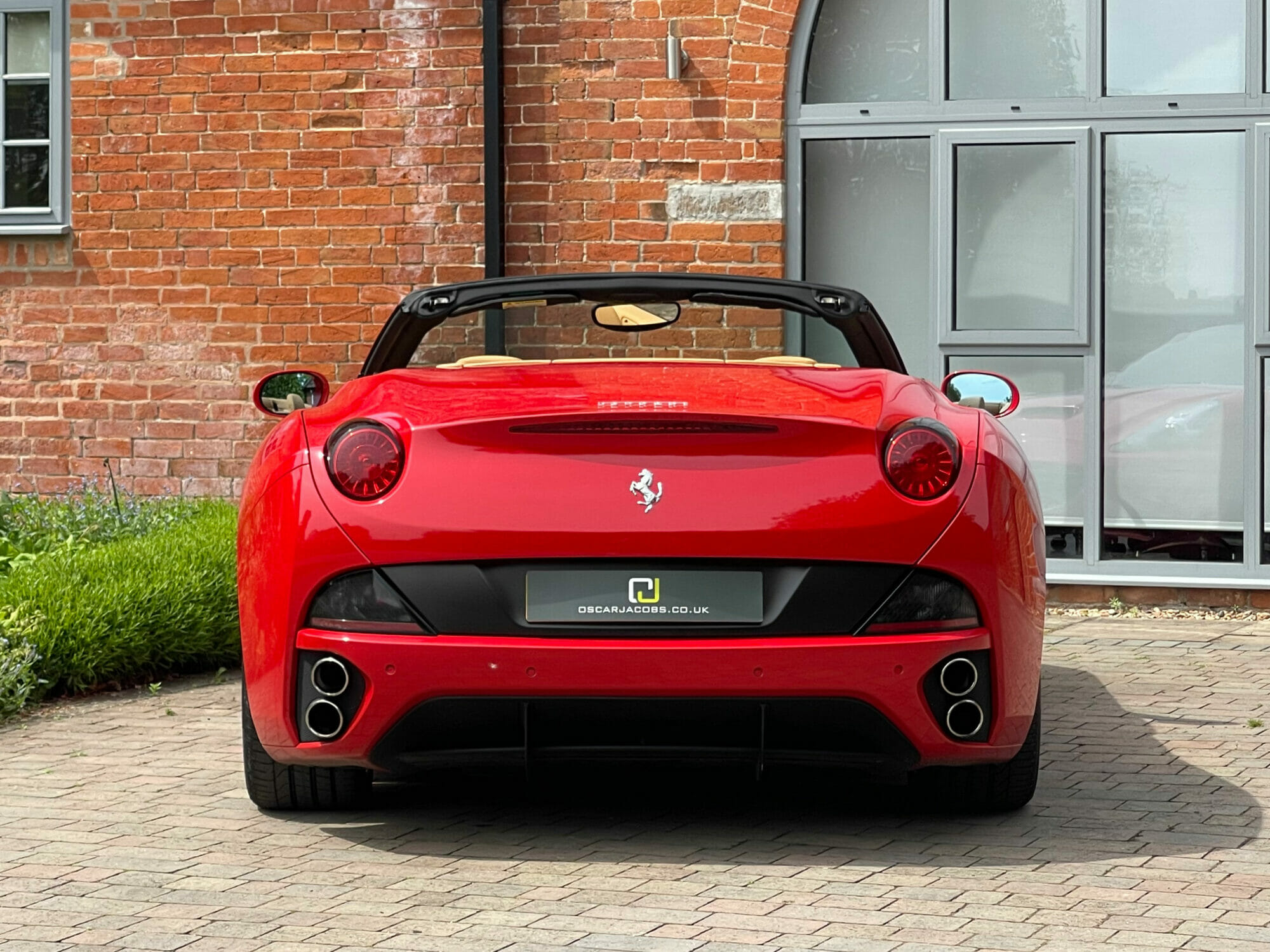 Ferrari California Oscar Jacobs Ferrari California Oscar Jacobs