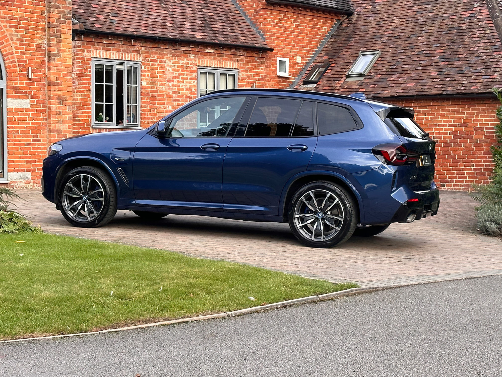 BMW X3 30e M Sport / M Sport Pro Electric Tow Bar Oscar Jacobs