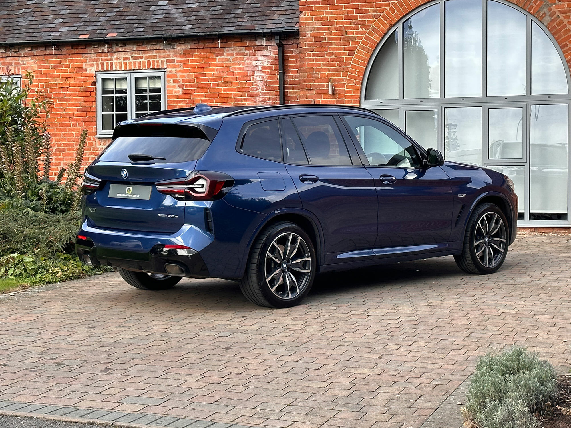 BMW X3 30e M Sport / M Sport Pro - Electric Tow Bar - Oscar Jacobs