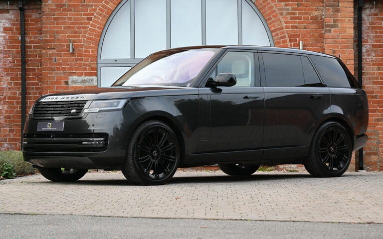 Range Rover P530 LWB Autobiography 2023 (23)