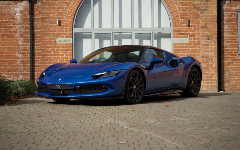 Ferrari 296 GTS 2023